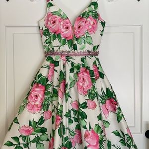 Sherri Hill dress for prom or homecoming